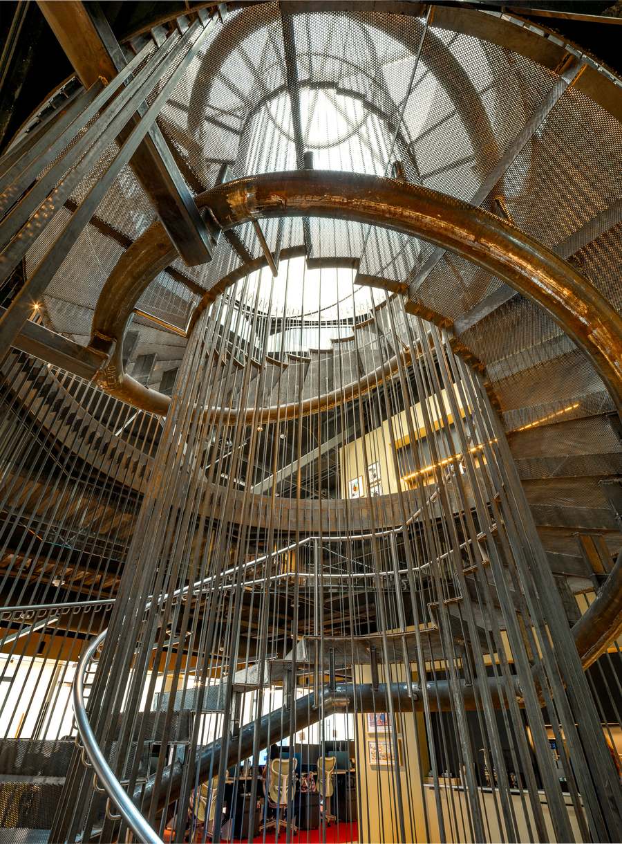23-office-the-spiral-stair-another-angle